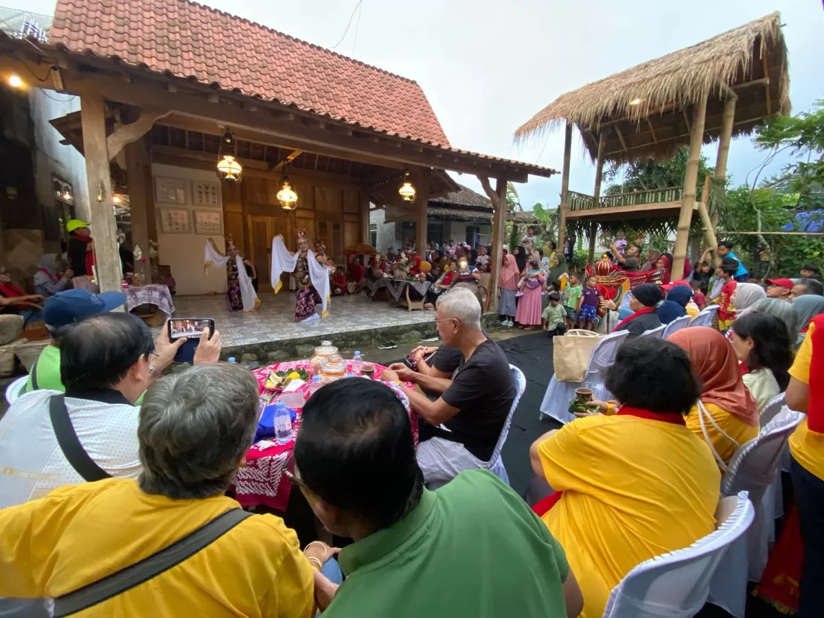 Merawat Tradisi, Menembus Generasi: Komitmen Sanggar Nampani dalam Pelestarian Budaya Nusantara